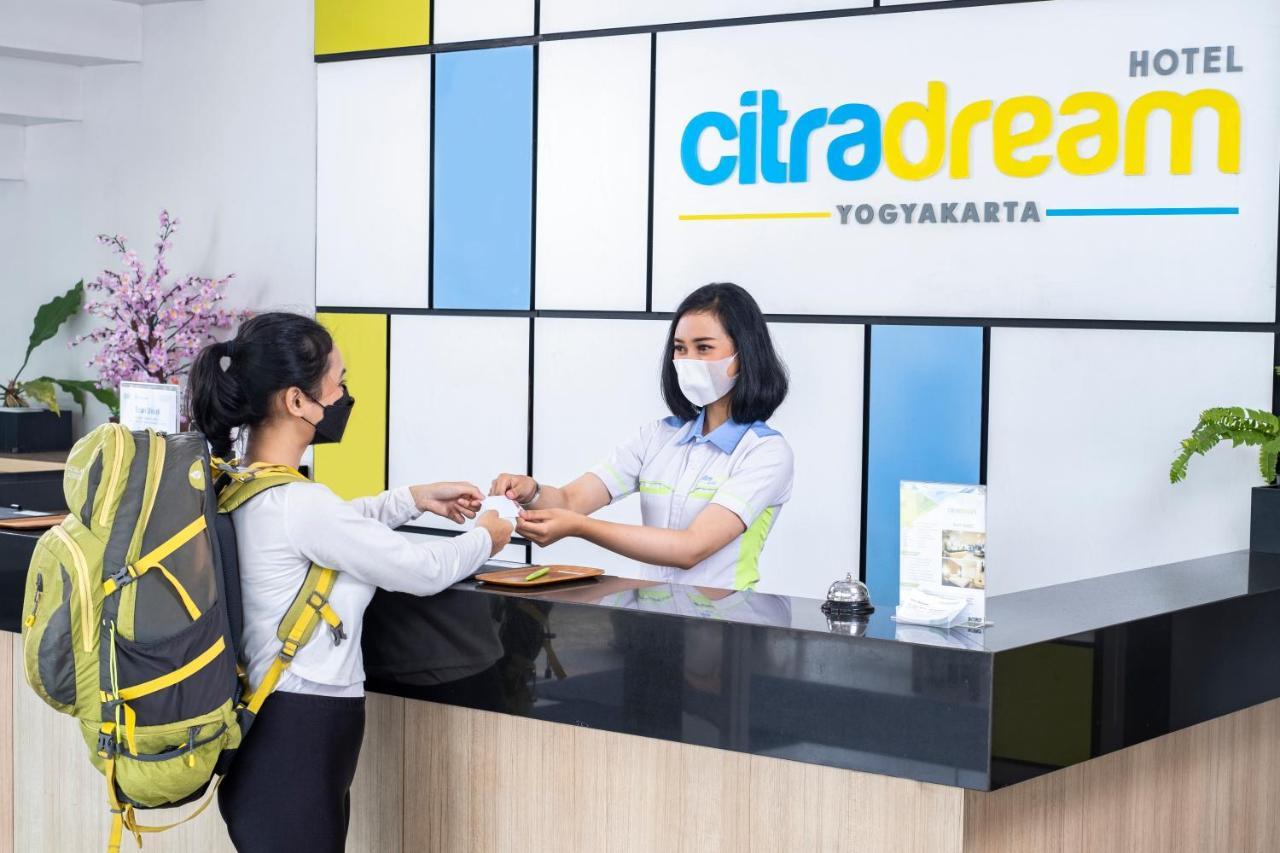 Hotel Citradream Tugu Джок'якарта Екстер'єр фото